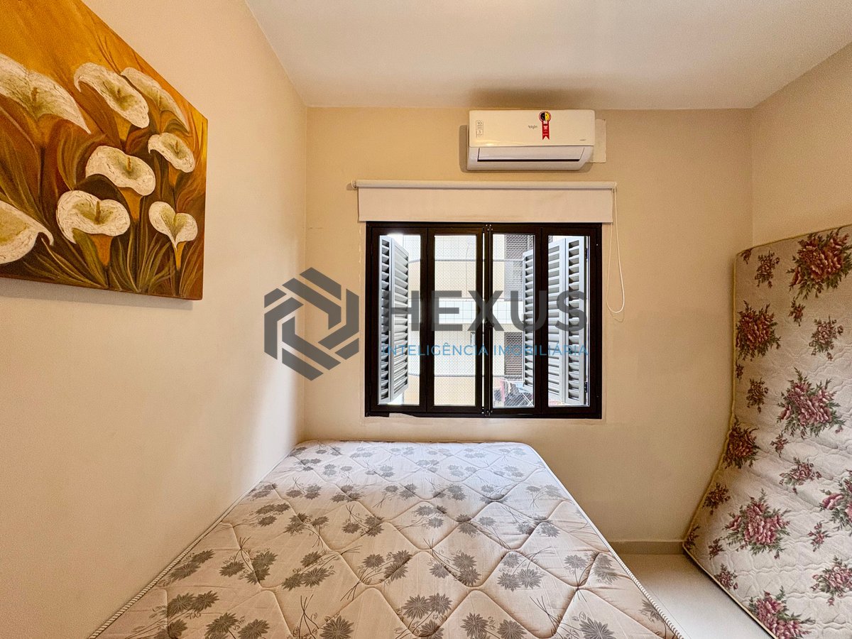 Foto 9 de Apartamento reformado na Praia da Enseada, Guaruja