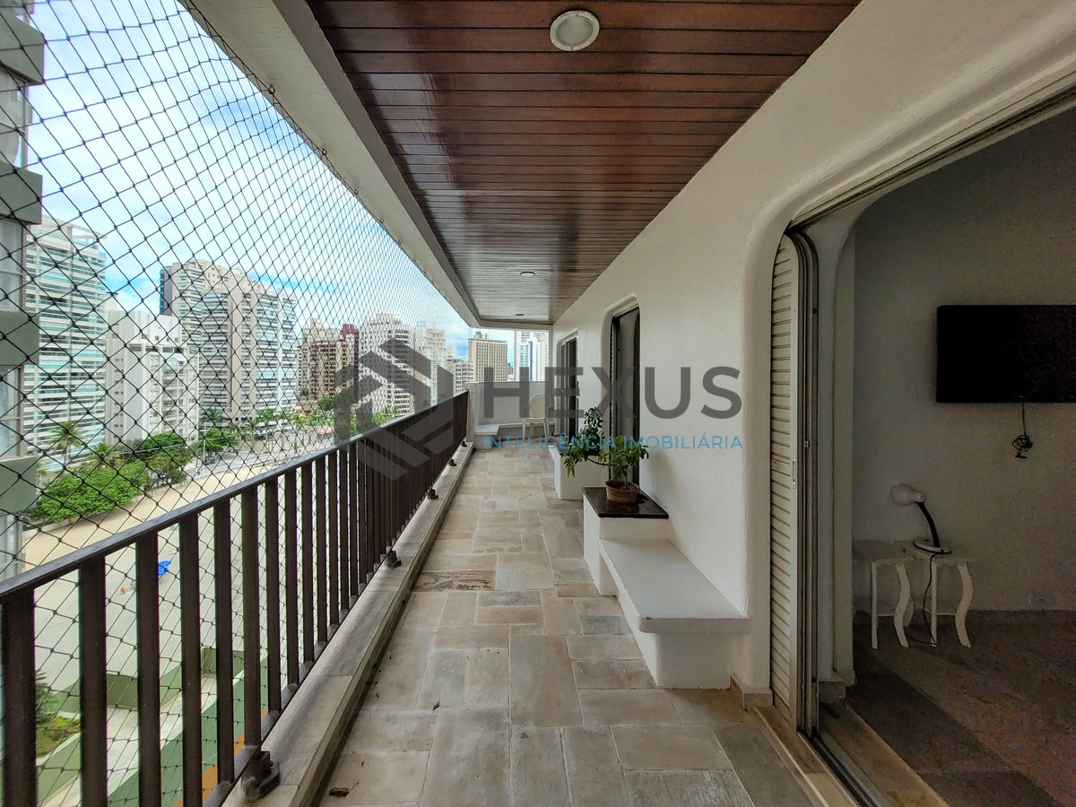 Foto 9 de Apartamento frente mar com varanda vista mar e lazer na Praia das Asturias, Guaruja