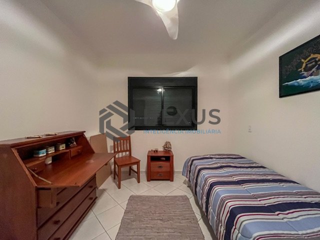 Foto 28 de Apartamento frente mar com varanda gourmet na Praia das Pitangueiras, Guaruja