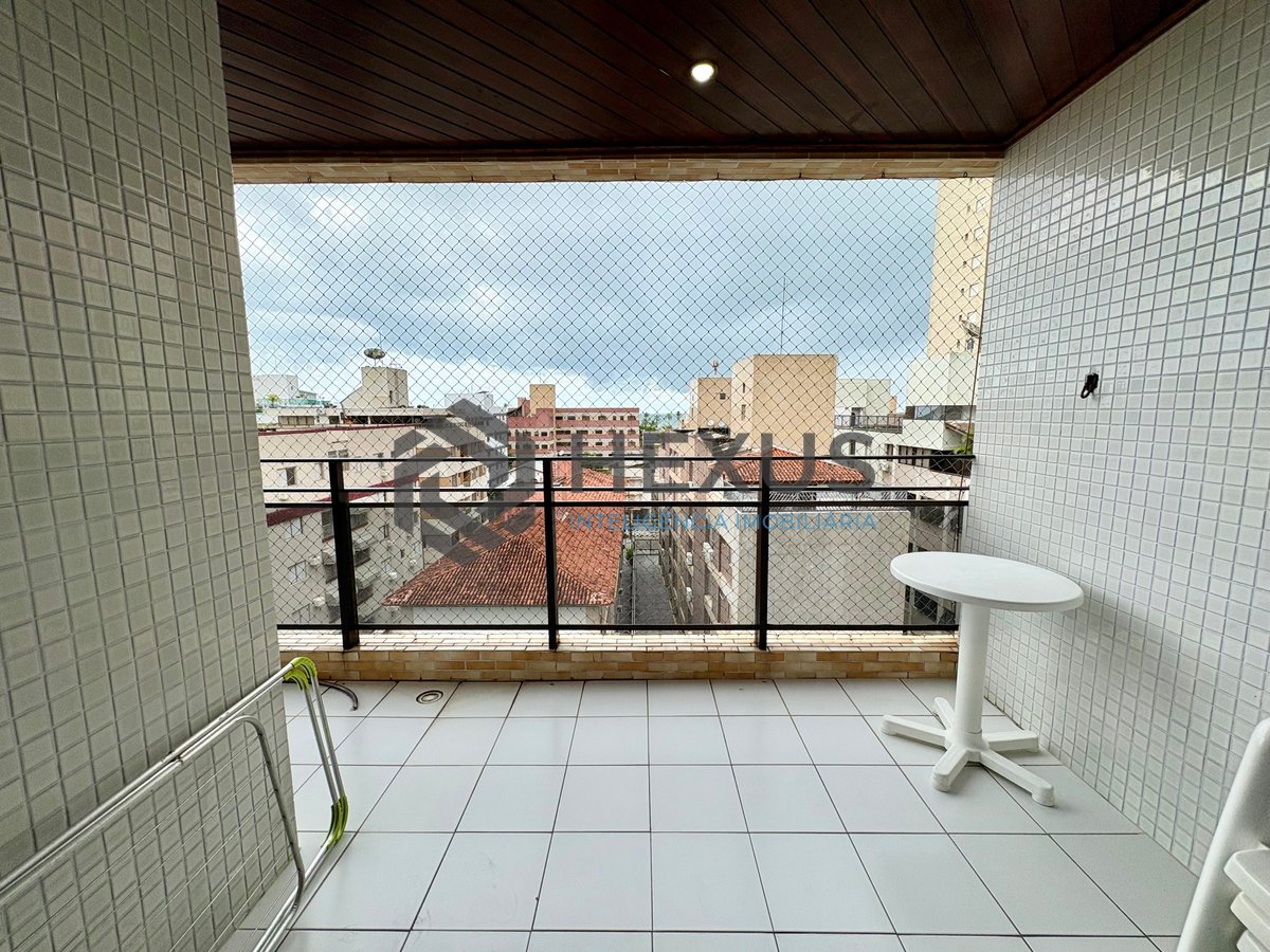 Foto 2 de Apartamento com varanda vista mar e lazer na Praia da Enseada, Guaruja