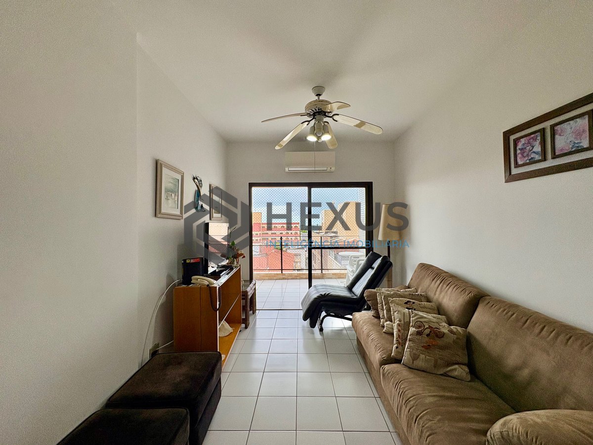 Foto 3 de Apartamento com varanda vista mar e lazer na Praia da Enseada, Guaruja