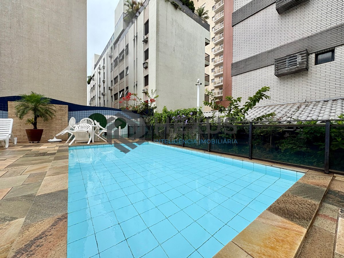 Foto 24 de Apartamento com varanda vista mar e lazer na Praia da Enseada, Guaruja