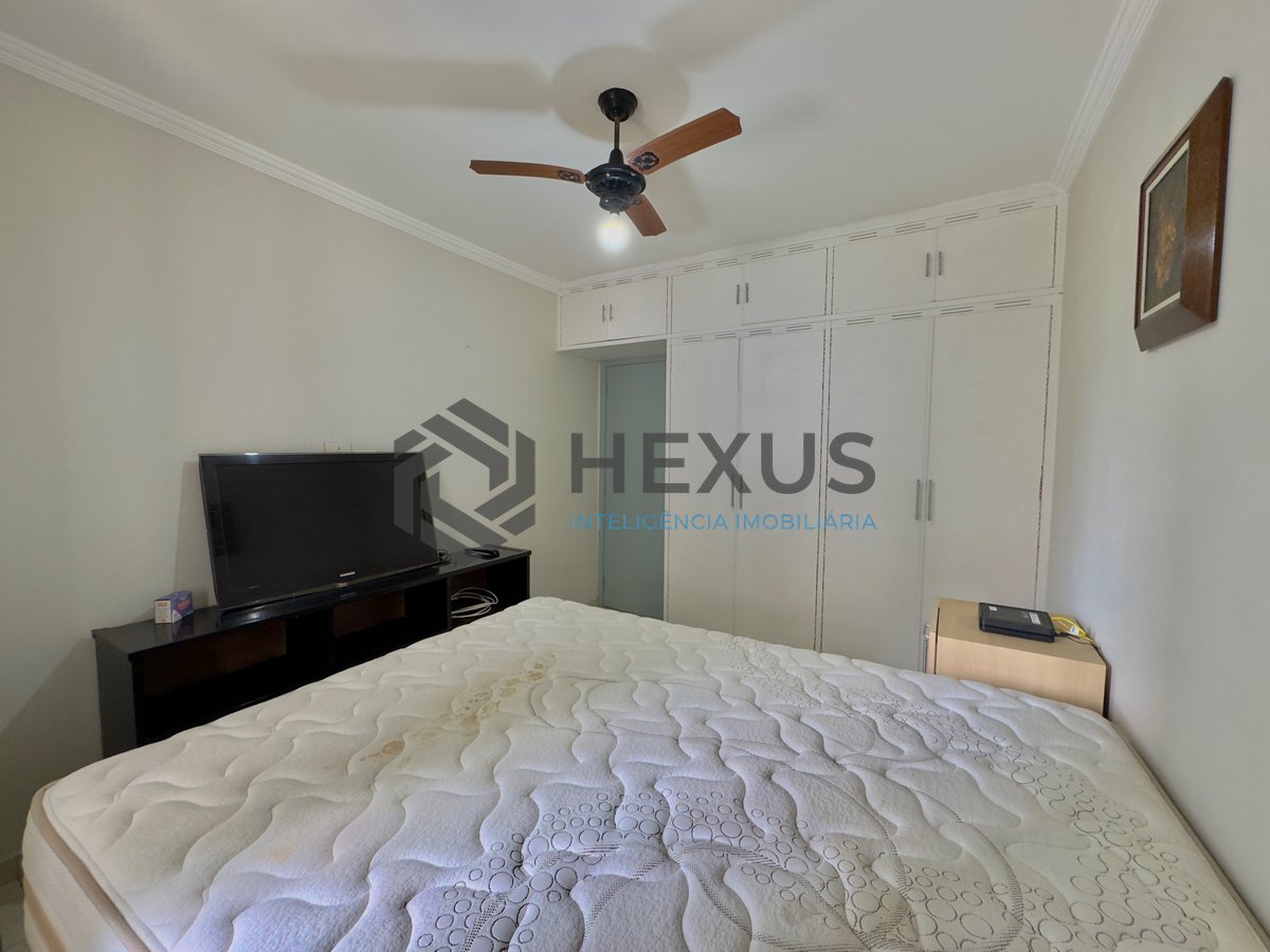 Foto 16 de Apartamento reformado com varanda e lazer na beira mar da Praia das Asturias, Guaruja