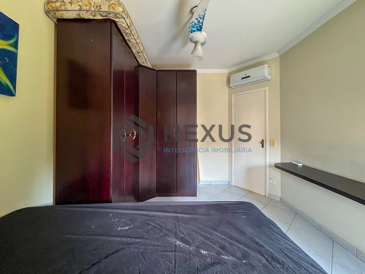 Foto 17 de Apartamento com varanda e lazer na beira mar da Praia da Enseada, Guaruja