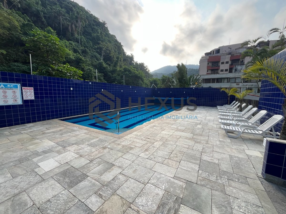 Foto 24 de Apartamento com varanda e lazer na beira mar da Praia da Enseada, Guaruja