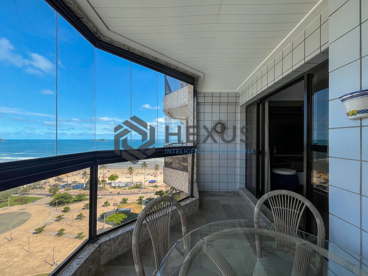Foto 13 de Apartamento com varanda vista mar e lazer na beira mar da Praia da Enseada, Guaruja
