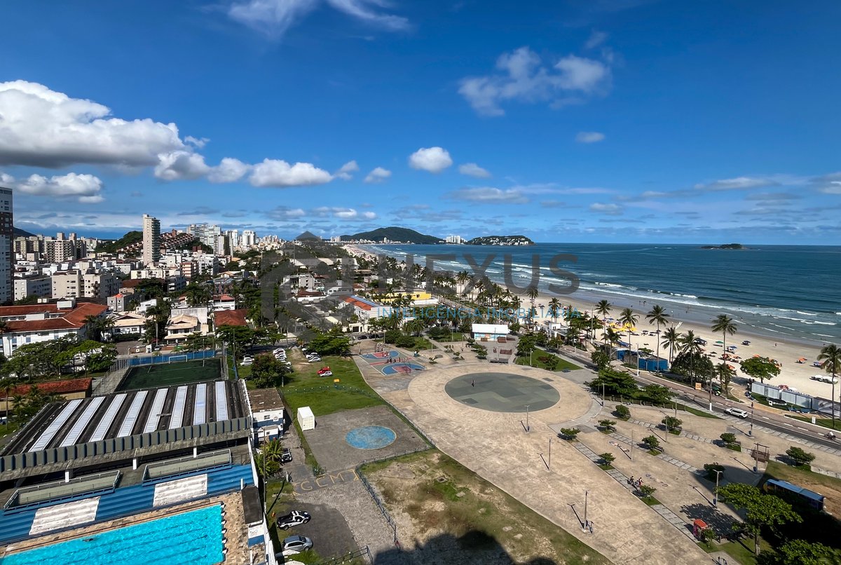 Foto 15 de Apartamento com varanda vista mar e lazer na beira mar da Praia da Enseada, Guaruja