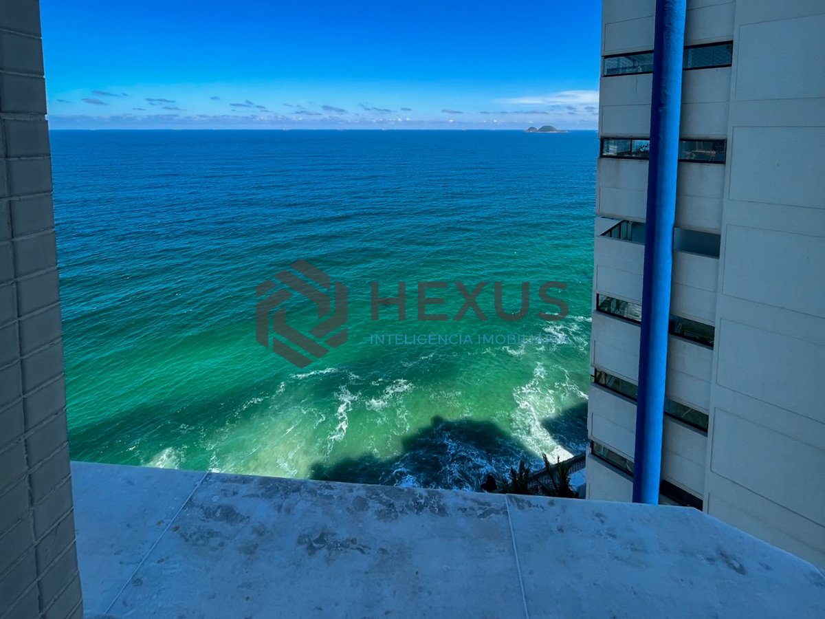 Foto 34 de Apartamento reformado frente mar com varanda gourmet e lazer na Praia das Pitangueiras, Guaruja