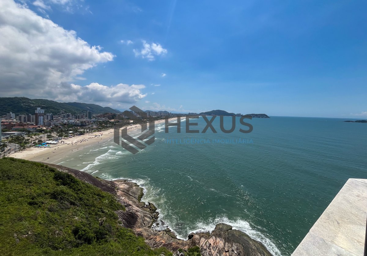 Foto 19 de Apartamento frente mar com varanda gourmet e lazer na Praia das Pitangueiras, Guaruja