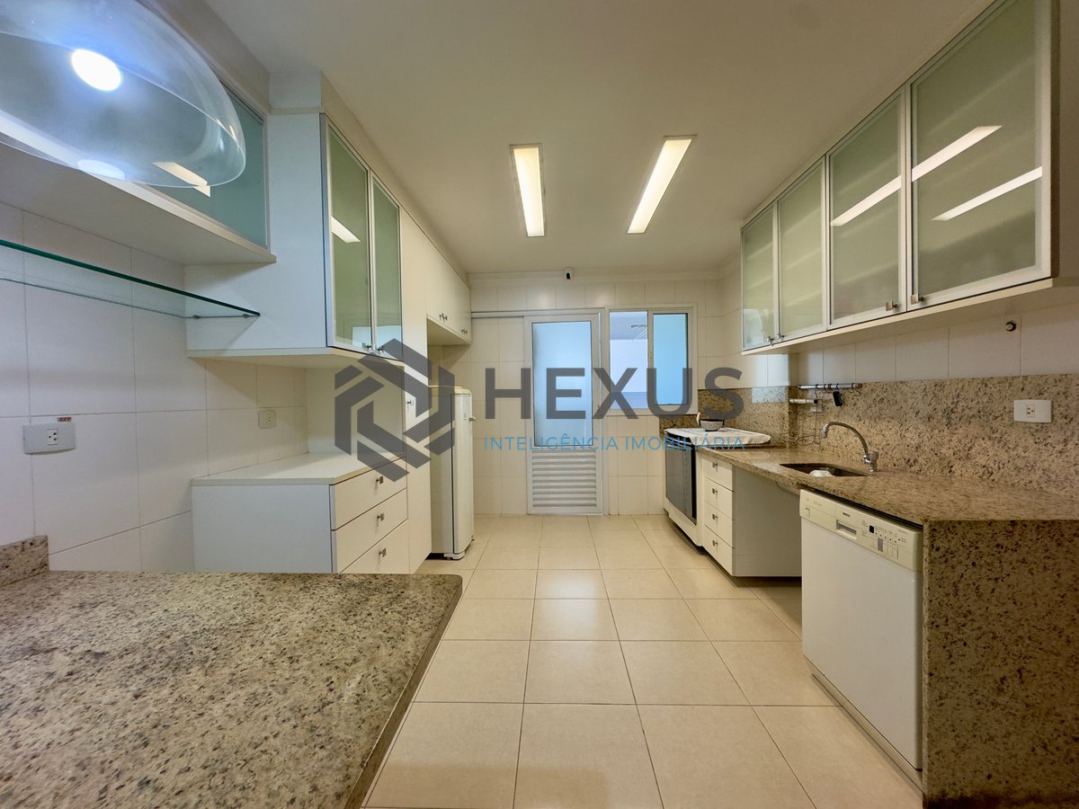 Foto 34 de Apartamento frente mar com varanda gourmet vista mar e lazer na Praia das Asturias, Guaruja