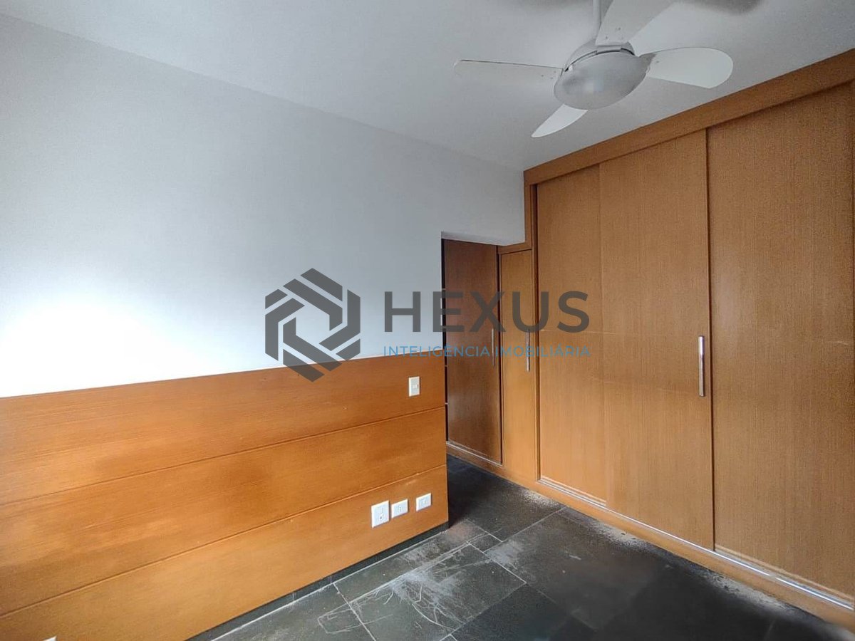Foto 12 de Apartamento com varanda e lazer na Praia da Enseada, Guaruja