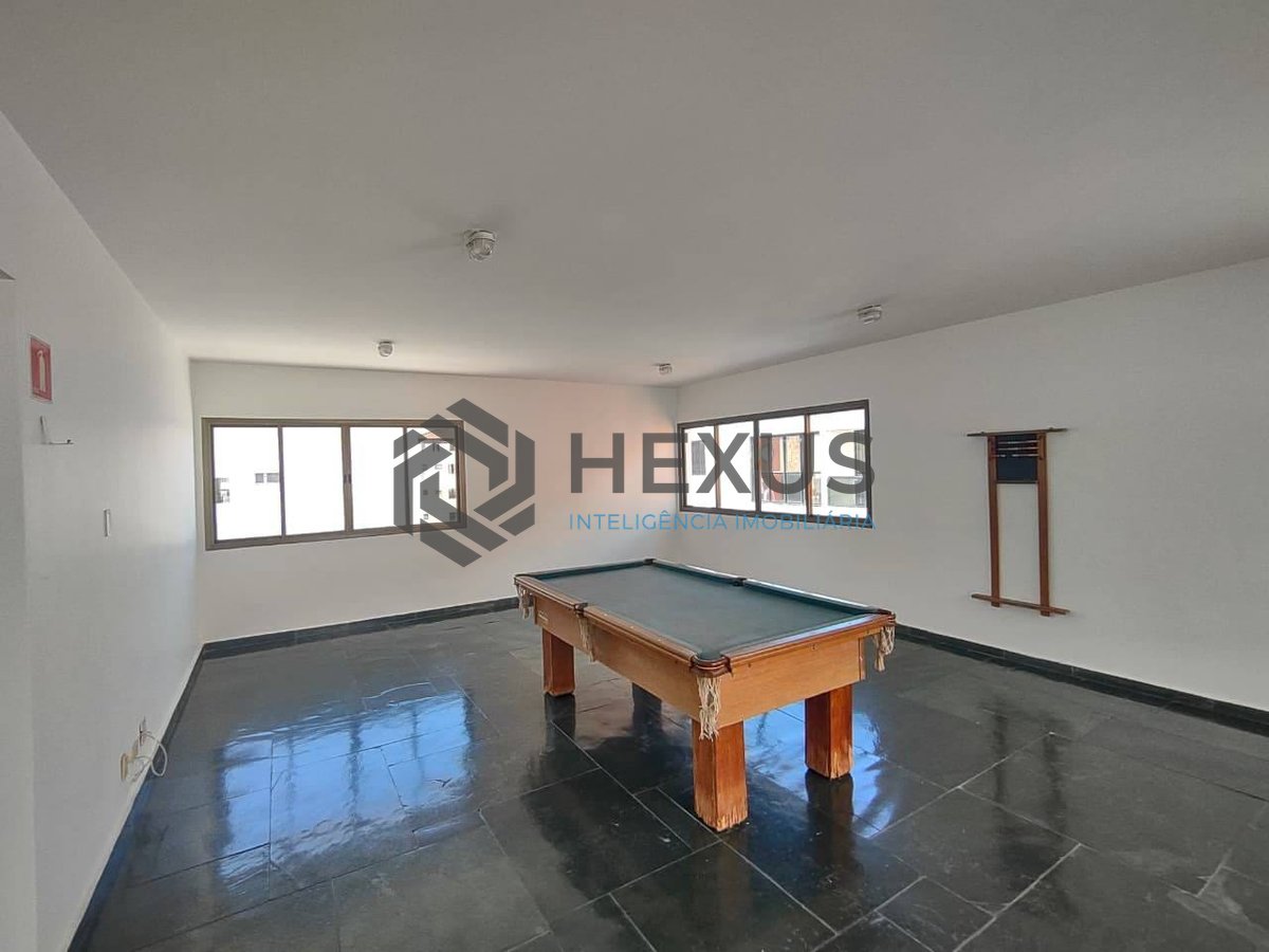 Foto 22 de Apartamento com varanda e lazer na Praia da Enseada, Guaruja