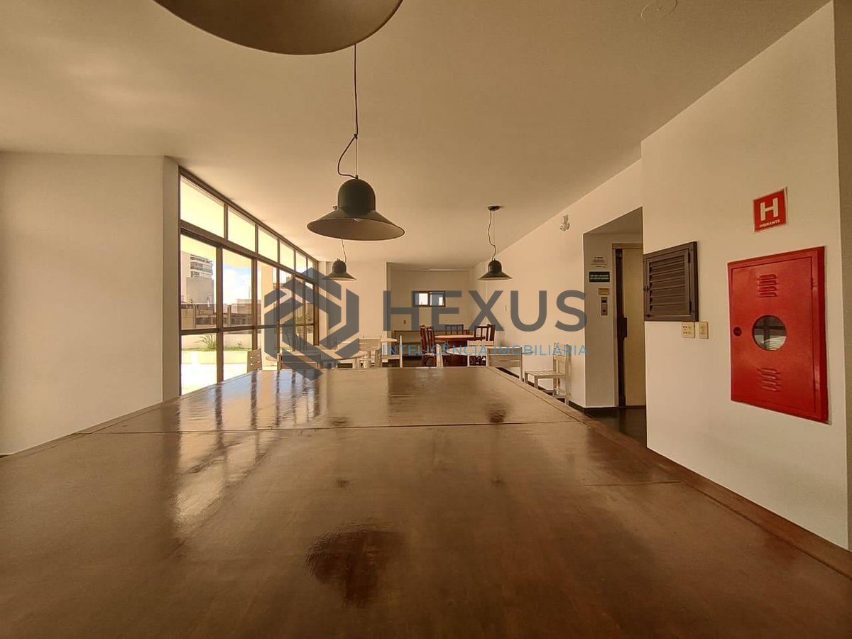 Foto 25 de Apartamento com varanda e lazer na Praia da Enseada, Guaruja