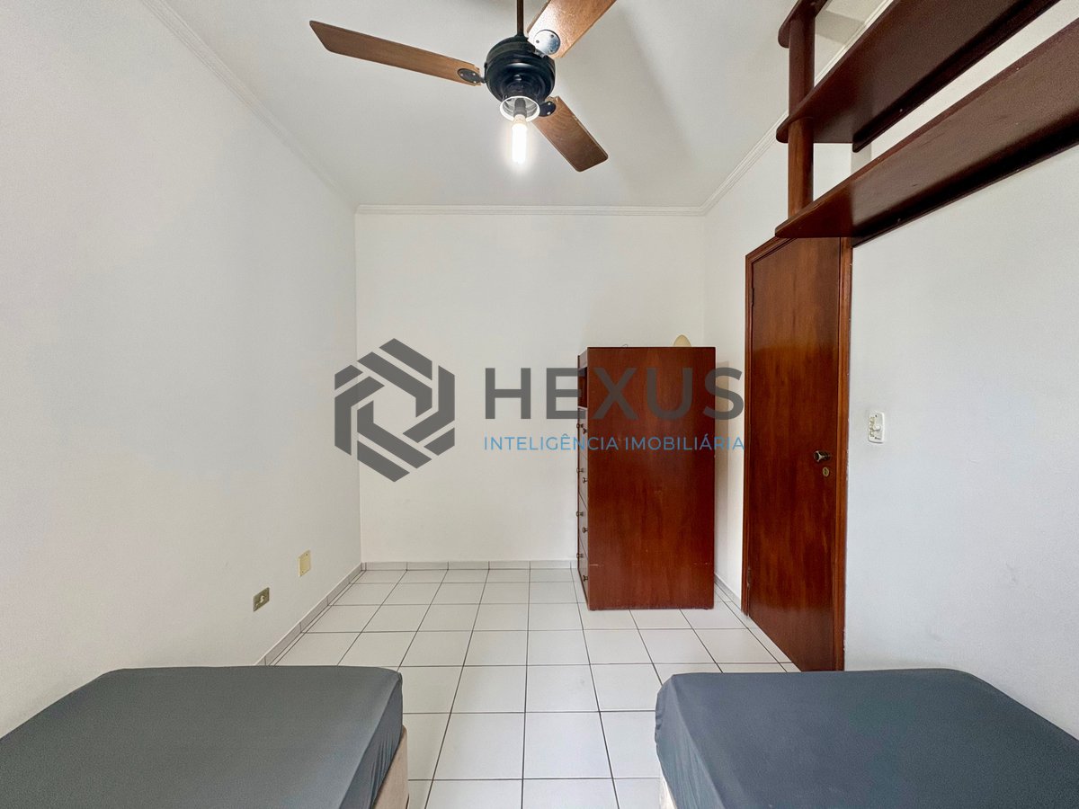 Foto 8 de Apartamento com varanda e lazer na Praia da Enseada, Guaruja