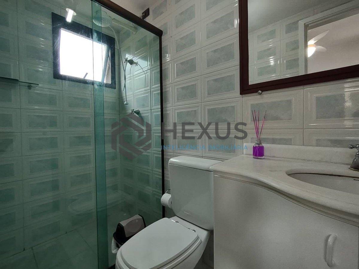 Foto 10 de Apartamento com varanda gourmet e lazer na Praia da Enseada, Guaruja