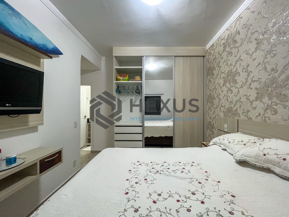 Foto 16 de Apartamento com varanda e lazer na Praia das Pitangueiras, Guaruja