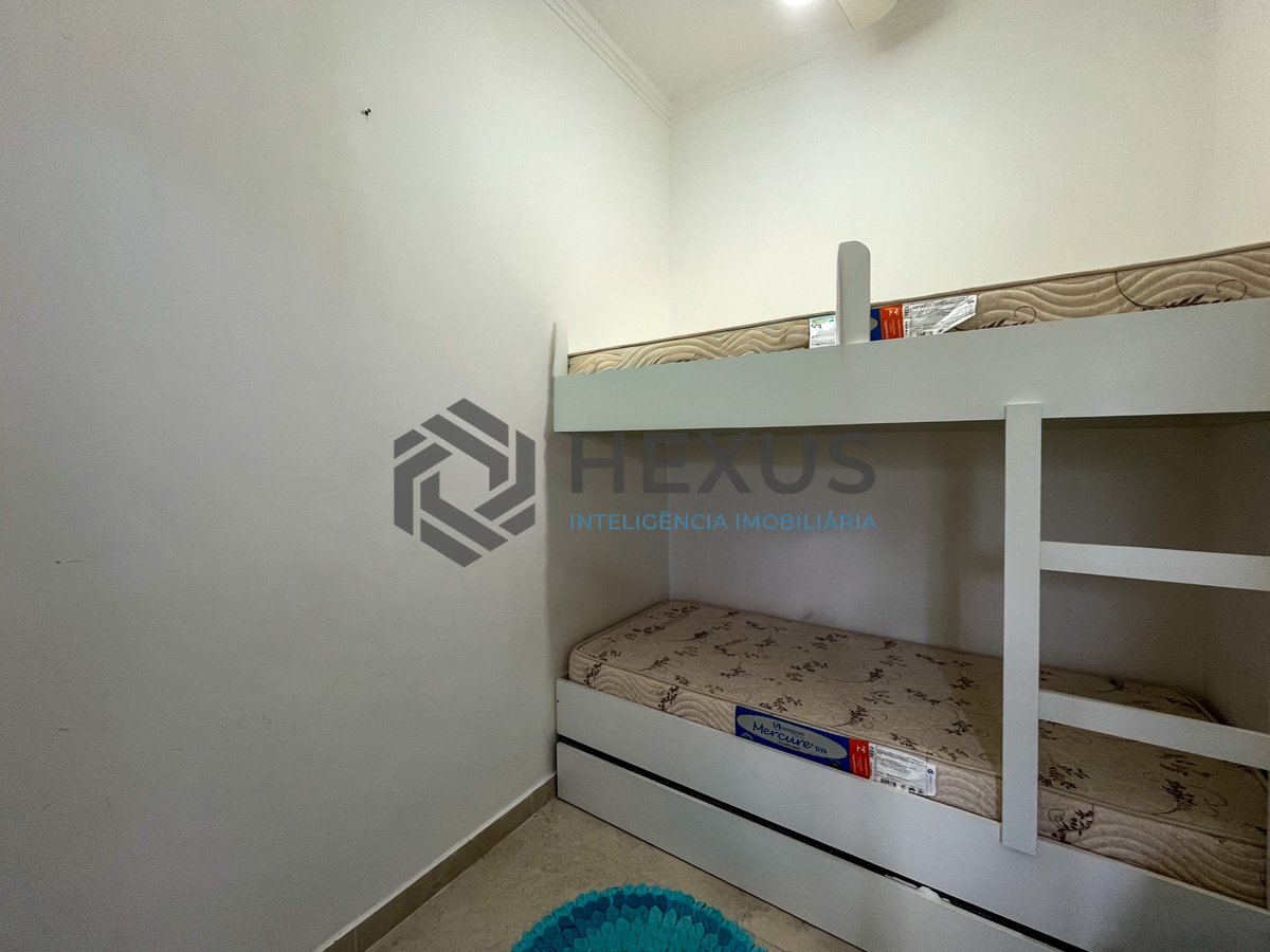 Foto 22 de Apartamento com varanda e lazer na Praia das Pitangueiras, Guaruja
