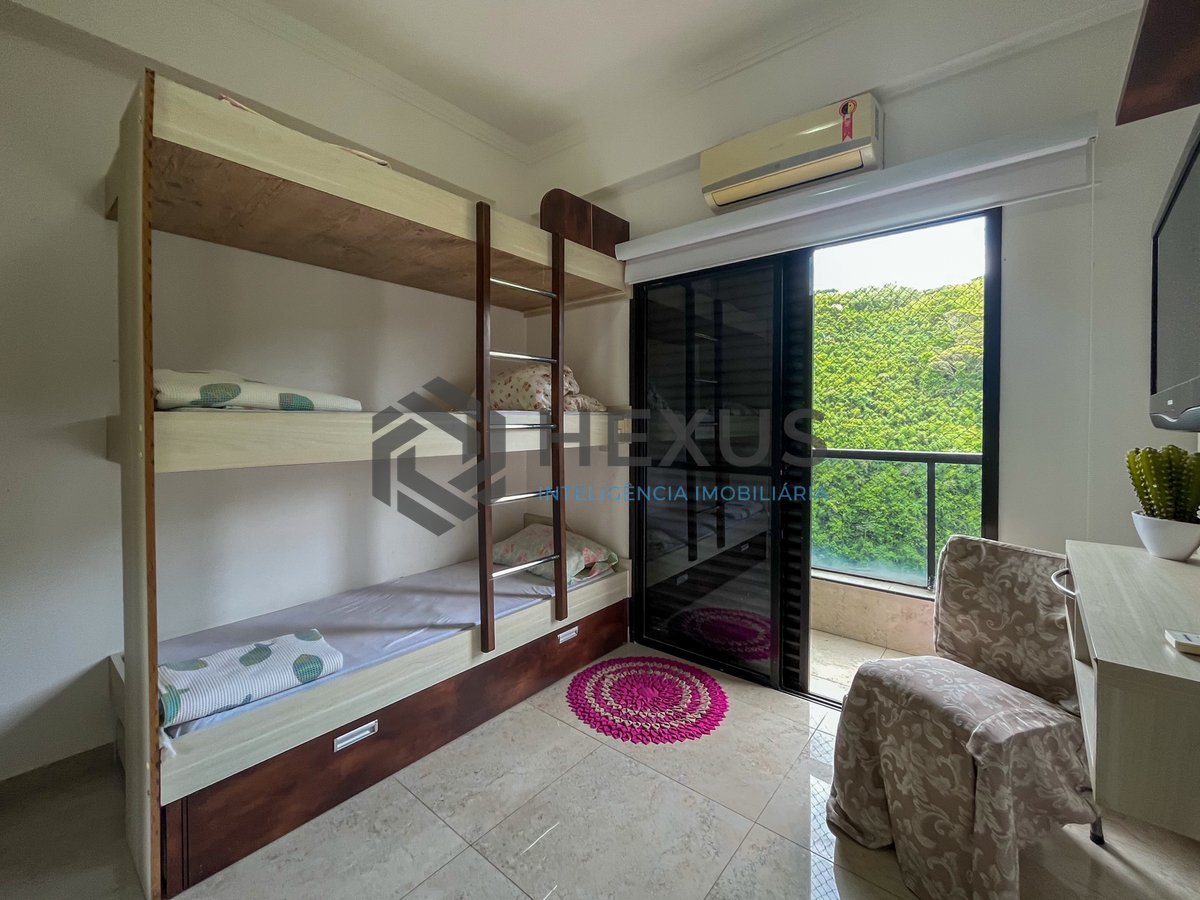 Foto 9 de Apartamento com varanda e lazer na Praia das Pitangueiras, Guaruja
