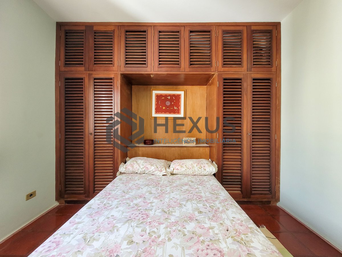 Foto 15 de Apartamento na beira mar da Praia das Pitangueiras, Guaruja