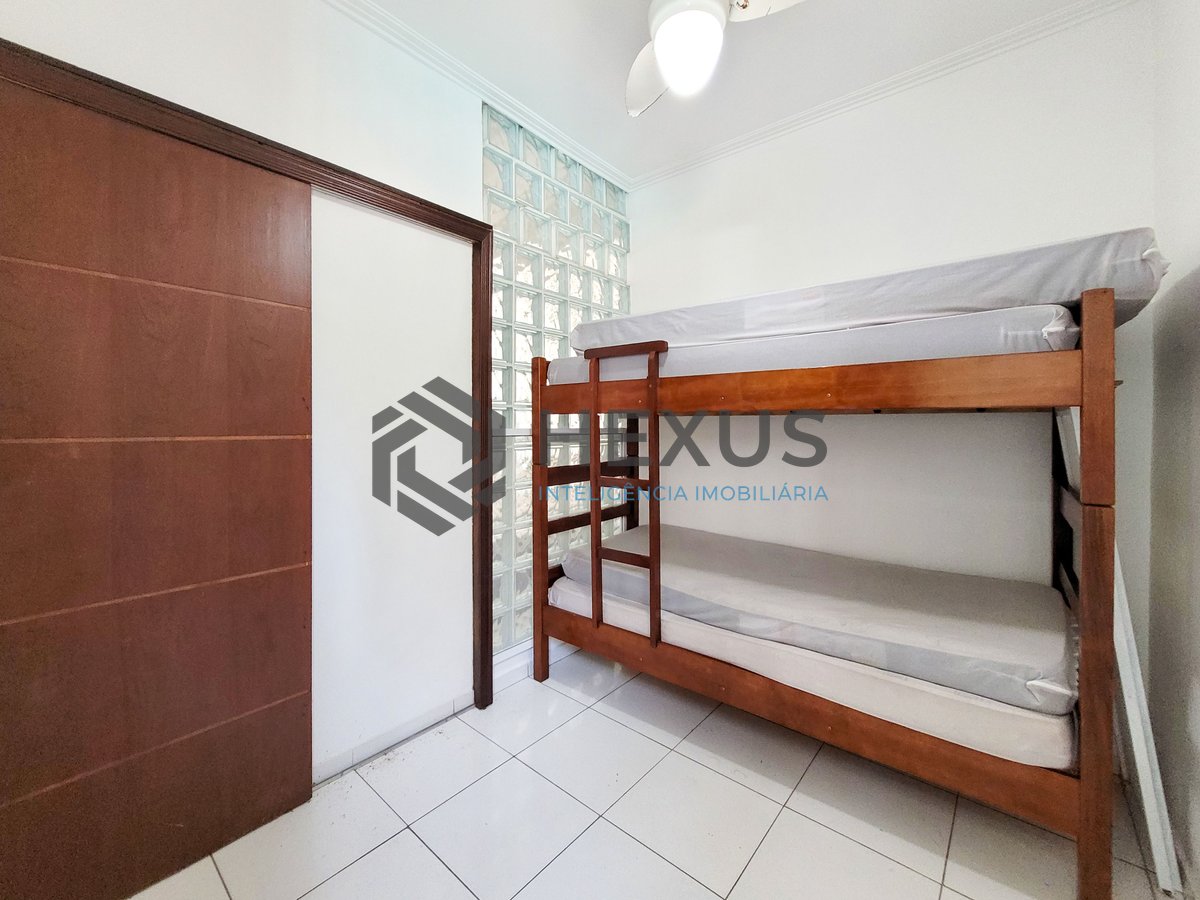 Foto 12 de Apartamento reformado na beira mar da Praia das Asturias, Guaruja