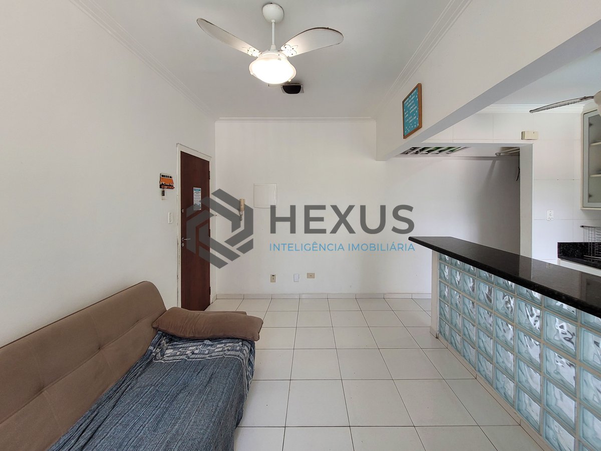 Foto 6 de Apartamento reformado na beira mar da Praia das Asturias, Guaruja