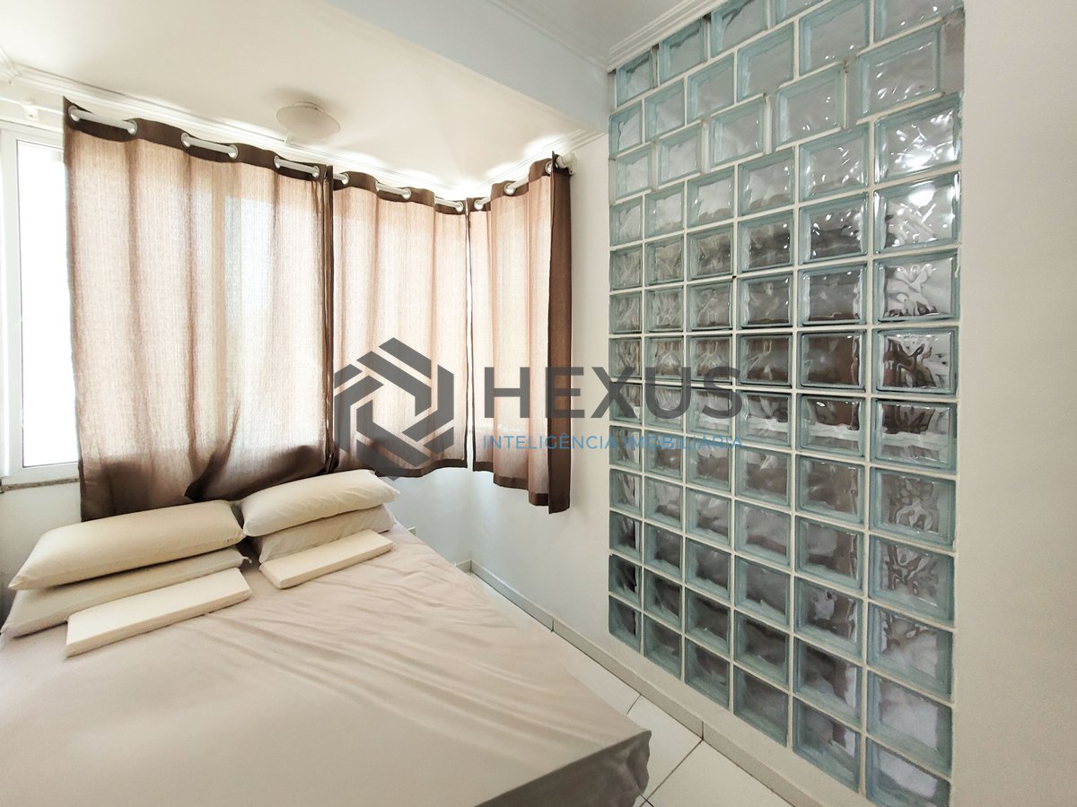 Foto 9 de Apartamento reformado na beira mar da Praia das Asturias, Guaruja