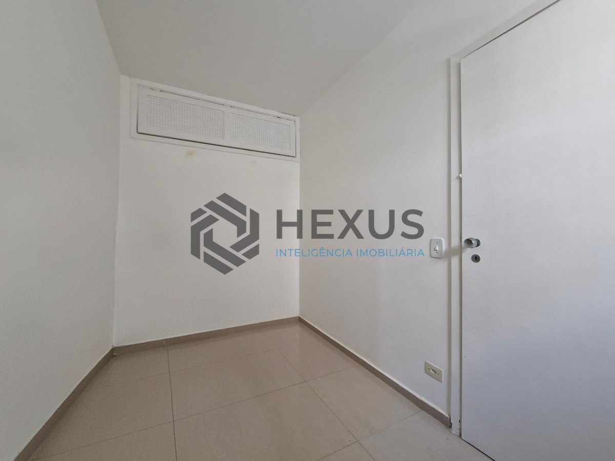 Foto 22 de Apartamento com varanda e lazer na Praia das Pitangueiras, Guaruja