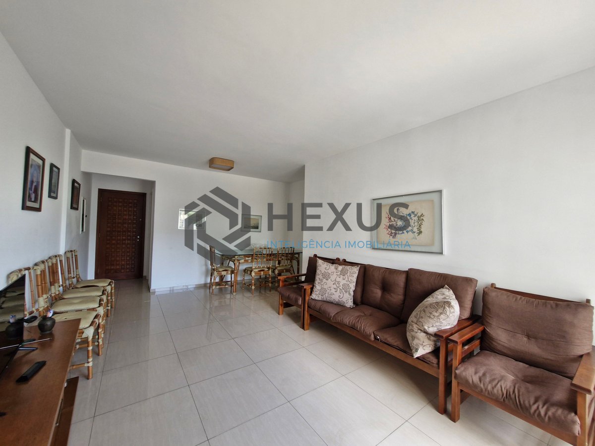 Foto 4 de Apartamento com varanda e lazer na Praia das Pitangueiras, Guaruja