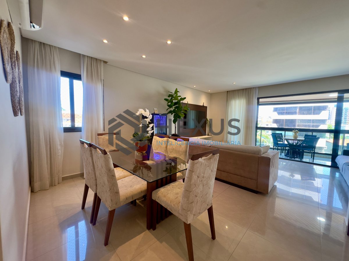 Foto 4 de Apartamento com varanda e lazer a uma quadra da Praia das Asturias, Guaruja