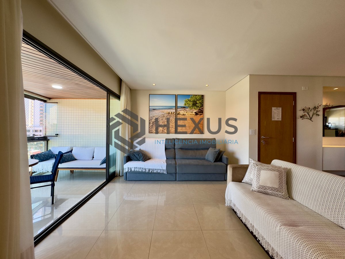 Foto 9 de Apartamento com varanda e lazer a uma quadra da Praia das Asturias, Guaruja