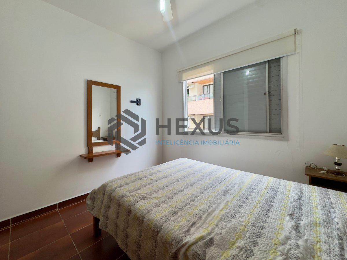 Foto 16 de Apartamento com varanda na Praia da Enseada, Guaruja