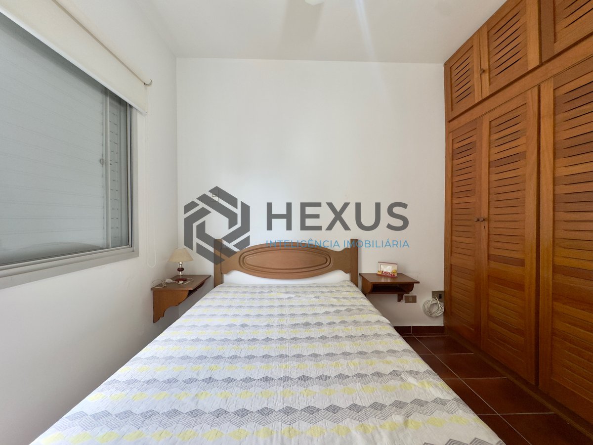 Foto 17 de Apartamento com varanda na Praia da Enseada, Guaruja
