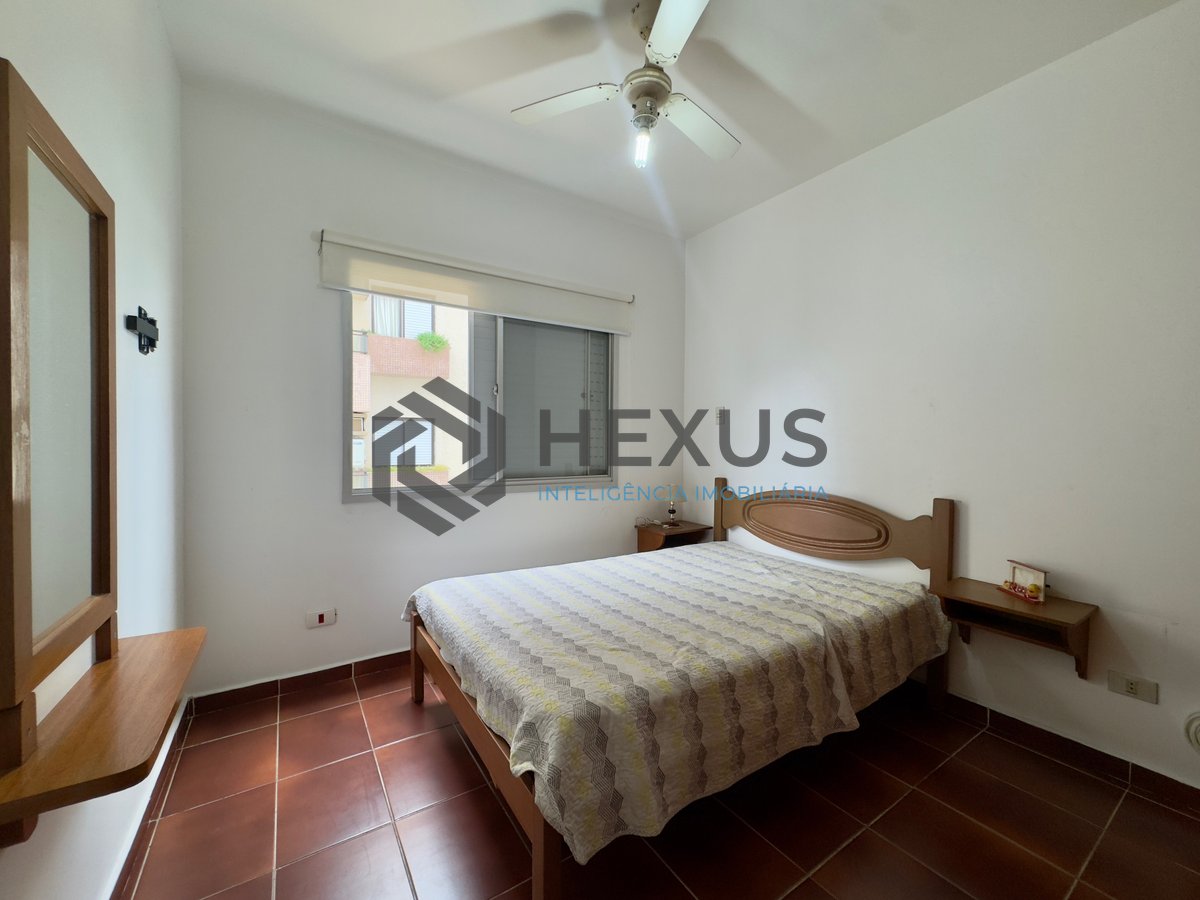 Foto 18 de Apartamento com varanda na Praia da Enseada, Guaruja