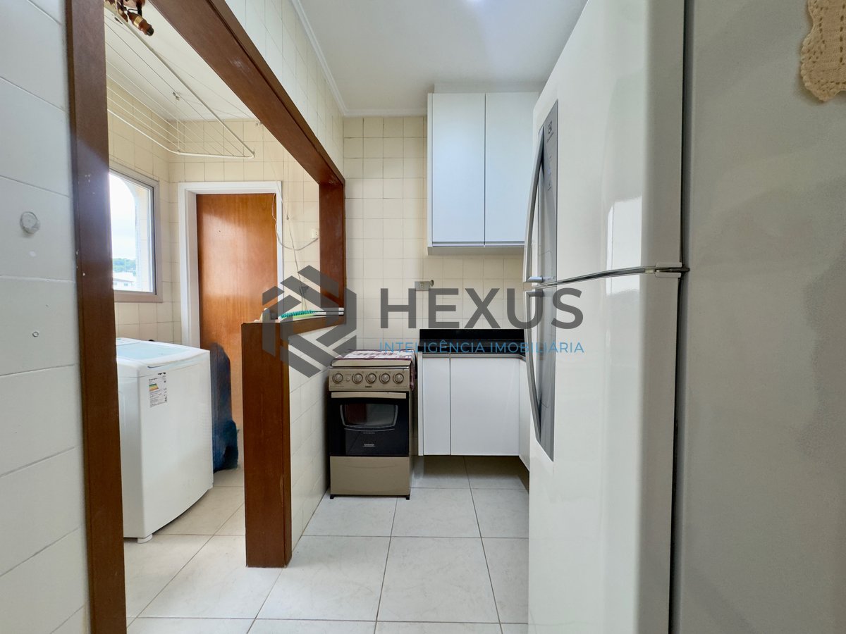 Foto 9 de Apartamento com varanda na Praia da Enseada, Guaruja