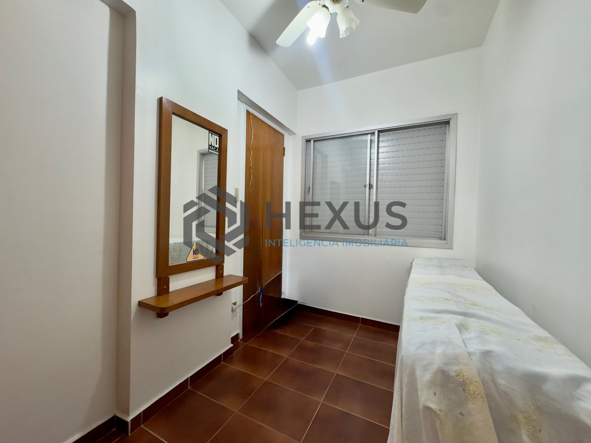 Foto 10 de Apartamento com varanda na Praia da Enseada, Guaruja