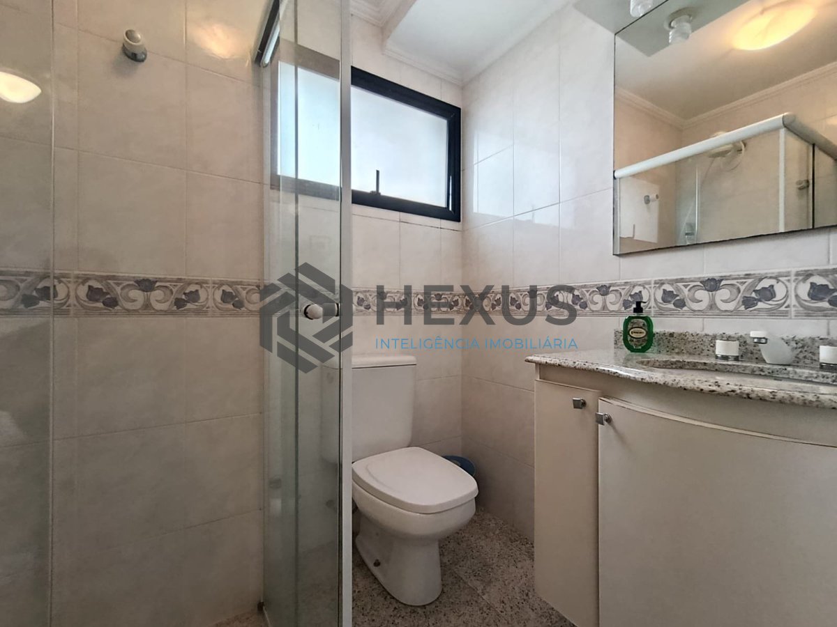 Foto 12 de Apartamento com varanda gourmet e vista mar na Praia da Enseada, Guaruja