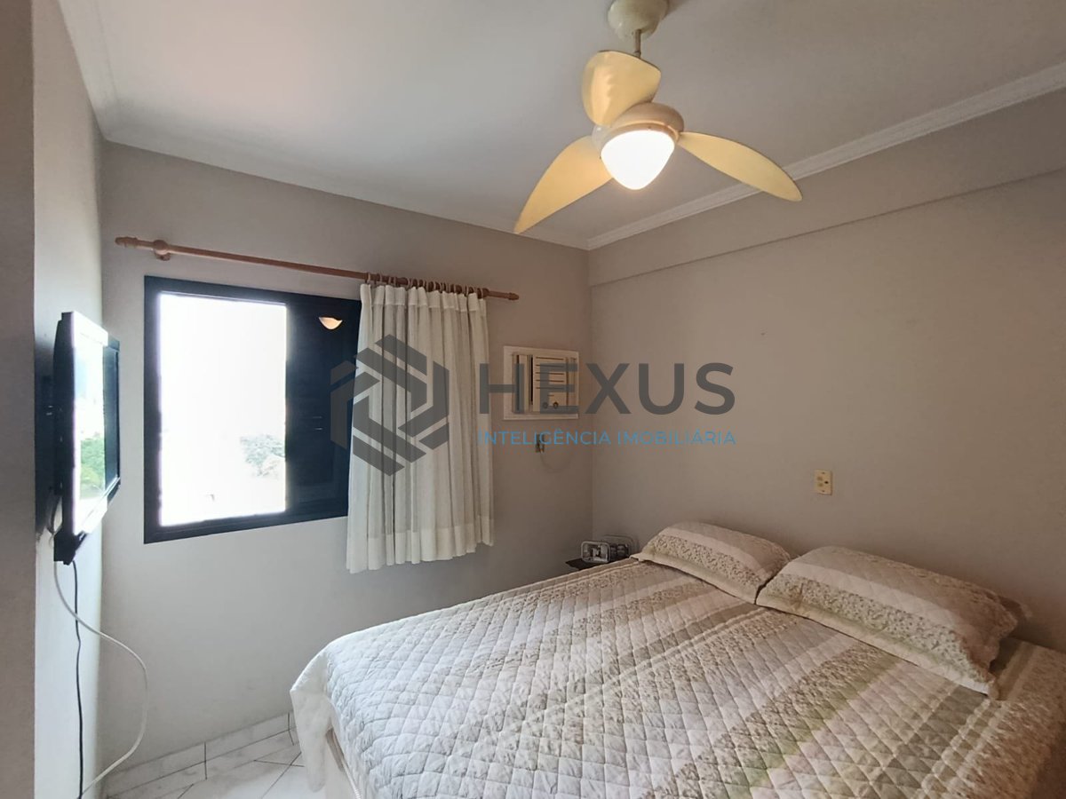 Foto 16 de Apartamento com varanda gourmet e vista mar na Praia da Enseada, Guaruja
