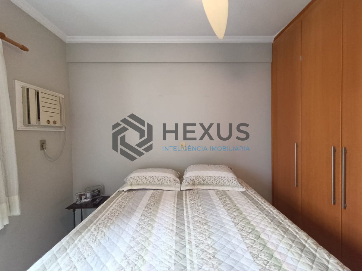 Foto 17 de Apartamento com varanda gourmet e vista mar na Praia da Enseada, Guaruja