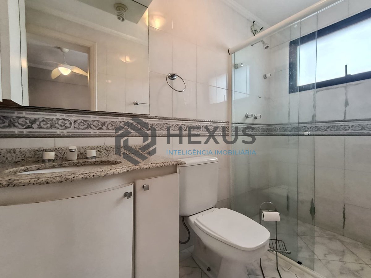 Foto 18 de Apartamento com varanda gourmet e vista mar na Praia da Enseada, Guaruja