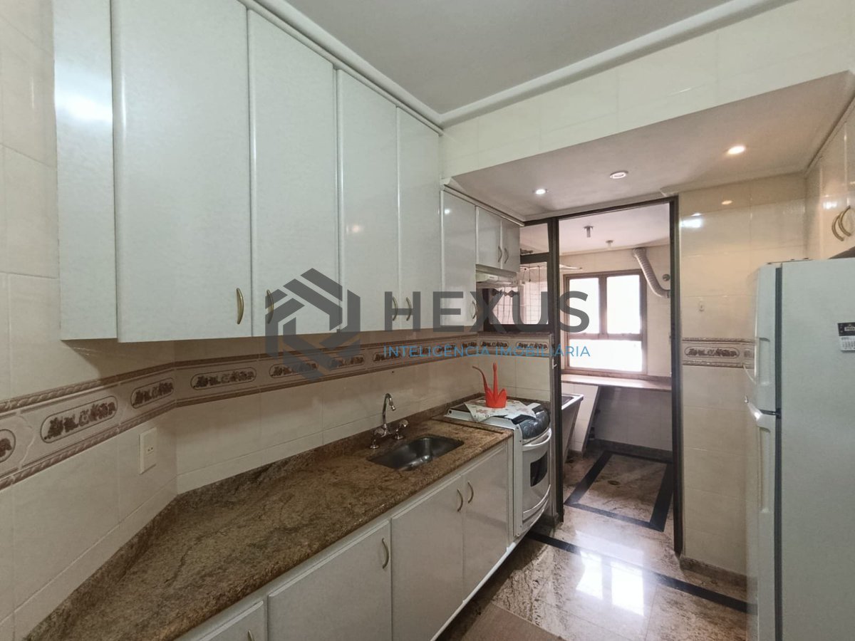 Foto 19 de Apartamento com varanda gourmet e vista mar na Praia da Enseada, Guaruja