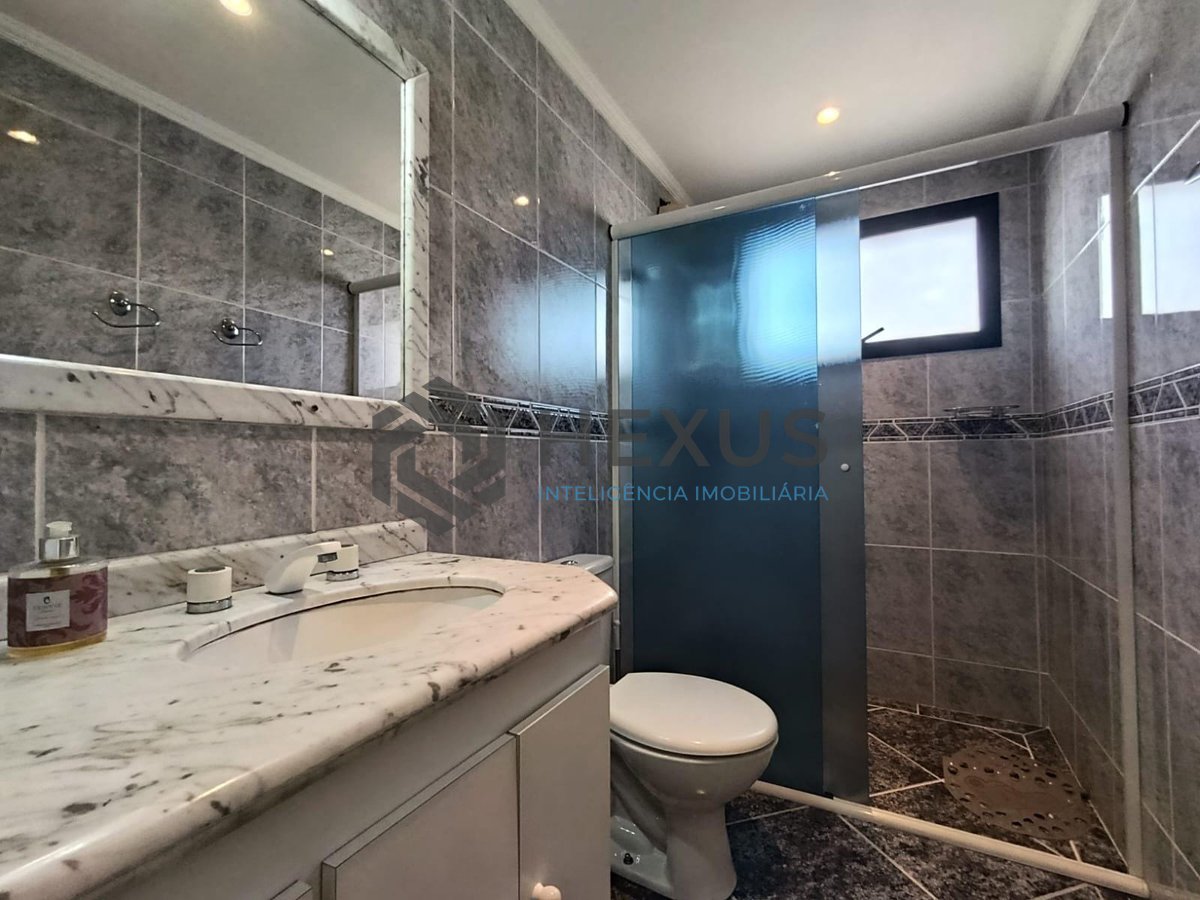 Foto 16 de Apartamento com varanda gourmet vista mar e lazer na Praia da Enseada, Guaruja