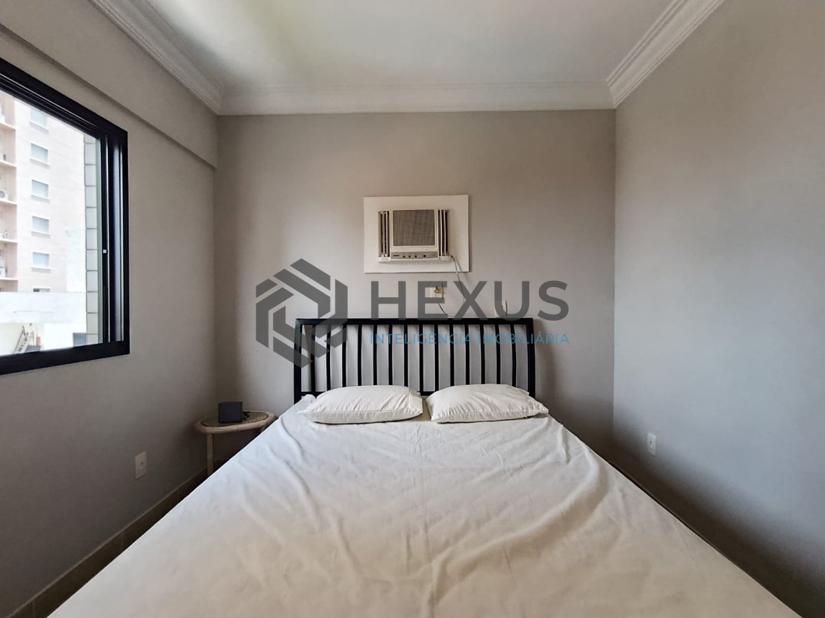 Foto 12 de Apartamento com varanda gourmet e vista mar na Praia da Enseada, Guaruja