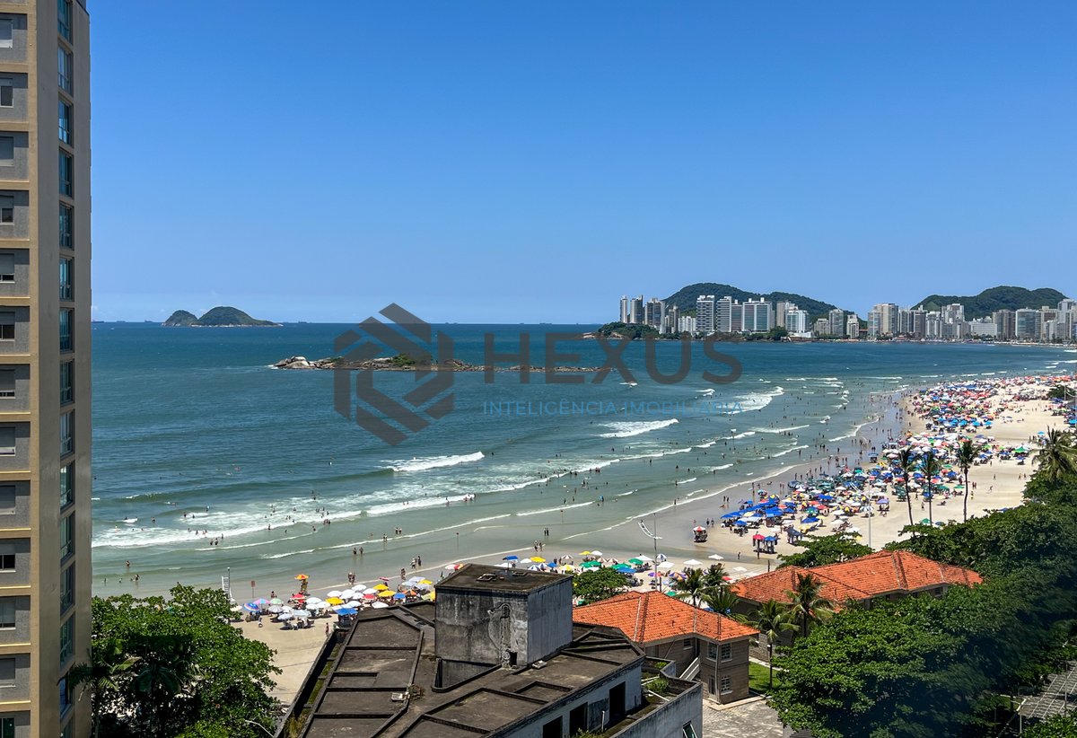Foto 9 de Apartamento reformado frente mar com varanda na Praia das Pitangueiras, Guarujá