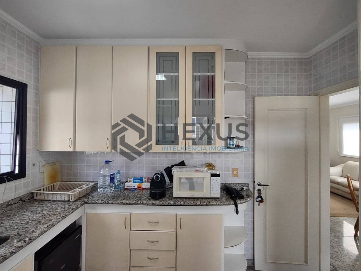 Foto 18 de Apartamento duplex com varanda gourmet na Praia da Enseada, Guaruja