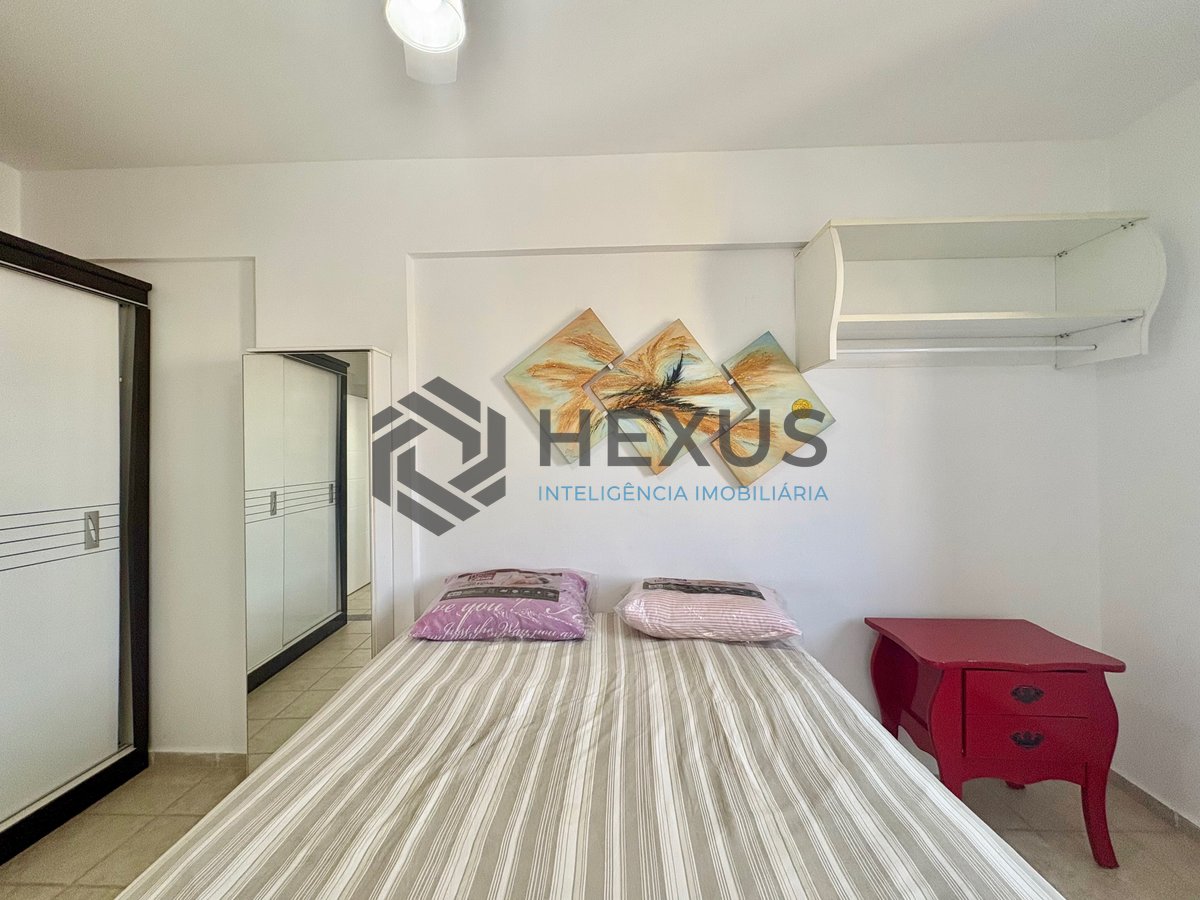 Foto 5 de Apartamento com varanda e lazer na Praia da Enseada, Guaruja