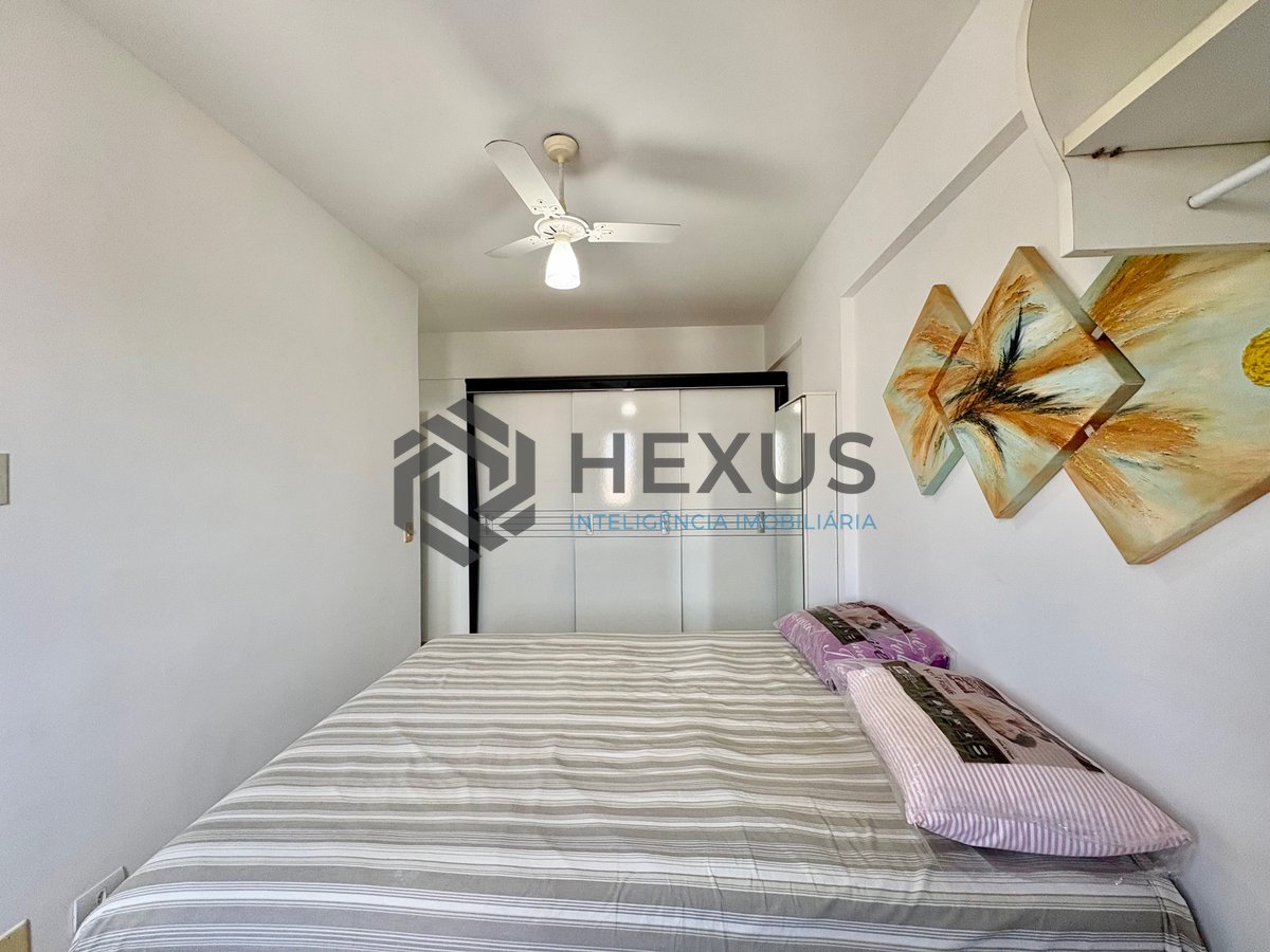 Foto 6 de Apartamento com varanda e lazer na Praia da Enseada, Guaruja