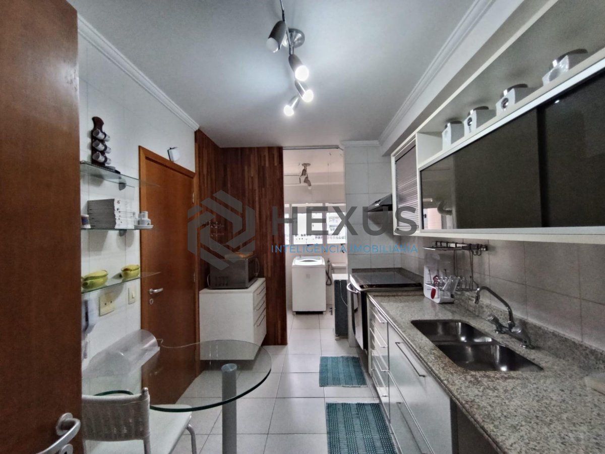 Foto 19 de Apartamento frente mar com varanda gourmet e lazer na Praia da Enseada, Guaruja