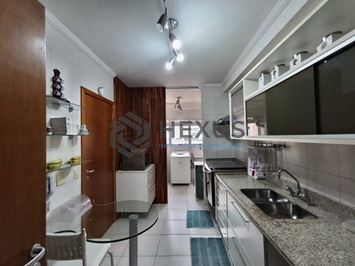 Foto 20 de Apartamento frente mar com varanda gourmet e lazer na Praia da Enseada, Guaruja