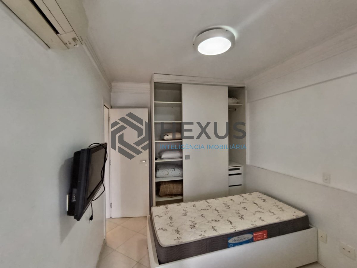 Foto 17 de Apartamento frente mar com varanda gourmet e lazer na Praia da Enseada, Guaruja