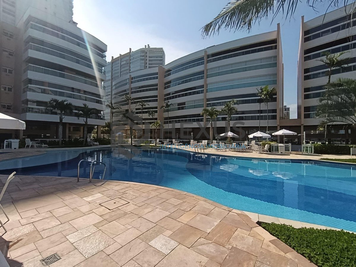 Foto 27 de Apartamento frente mar com varanda gourmet e lazer na Praia da Enseada, Guaruja